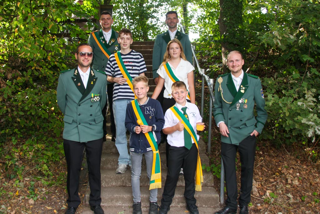 Kinderkönigin und Prinzen